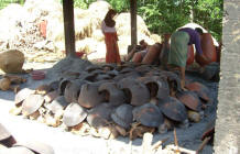 lombok pottery village 
